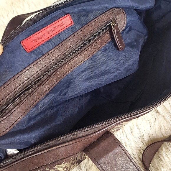 VTG 90's Tommy Hilfiger🦋Brown Tommy Monogram Duffel Bag♡Tote Bag - Picture 5 of 7